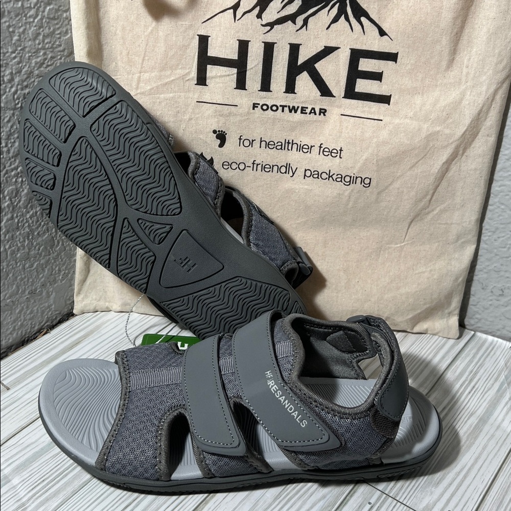 Hike Footwear Baresandals IV  Ergonomic Footbed Barefoot
Sandals gray mens 7/7.5
